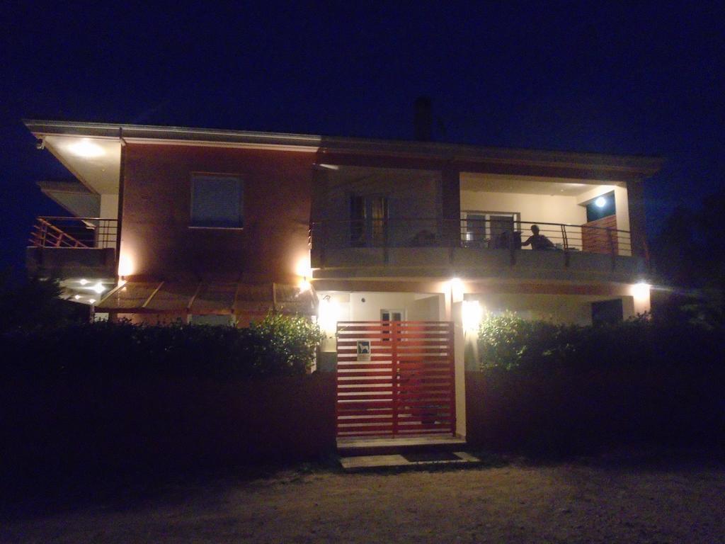 Socrates Family Apartments Kalligoni Exteriör bild